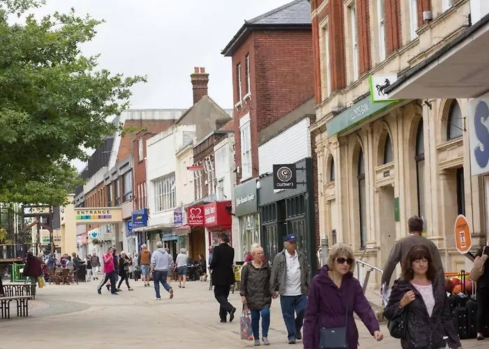 Open Mind Property - City Centre & Free Parking For Unlimited Vehicles